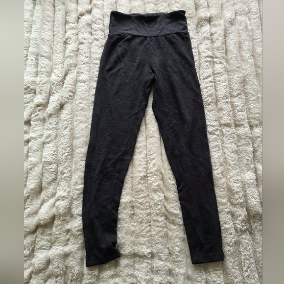 Victoria's Secret Pants - Victoria's Secret Black Textured Leggings